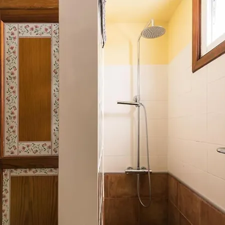 Villa Magnifica Con Piscina Y Barbacoa *